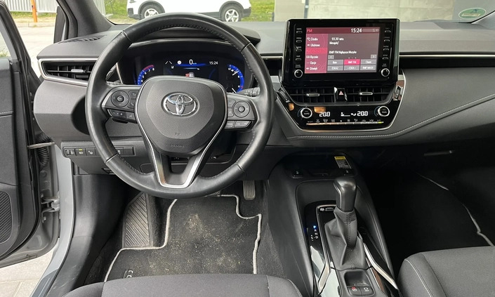 Toyota Corolla cena 99999 przebieg: 76500, rok produkcji 2021 z Wasilków małe 326